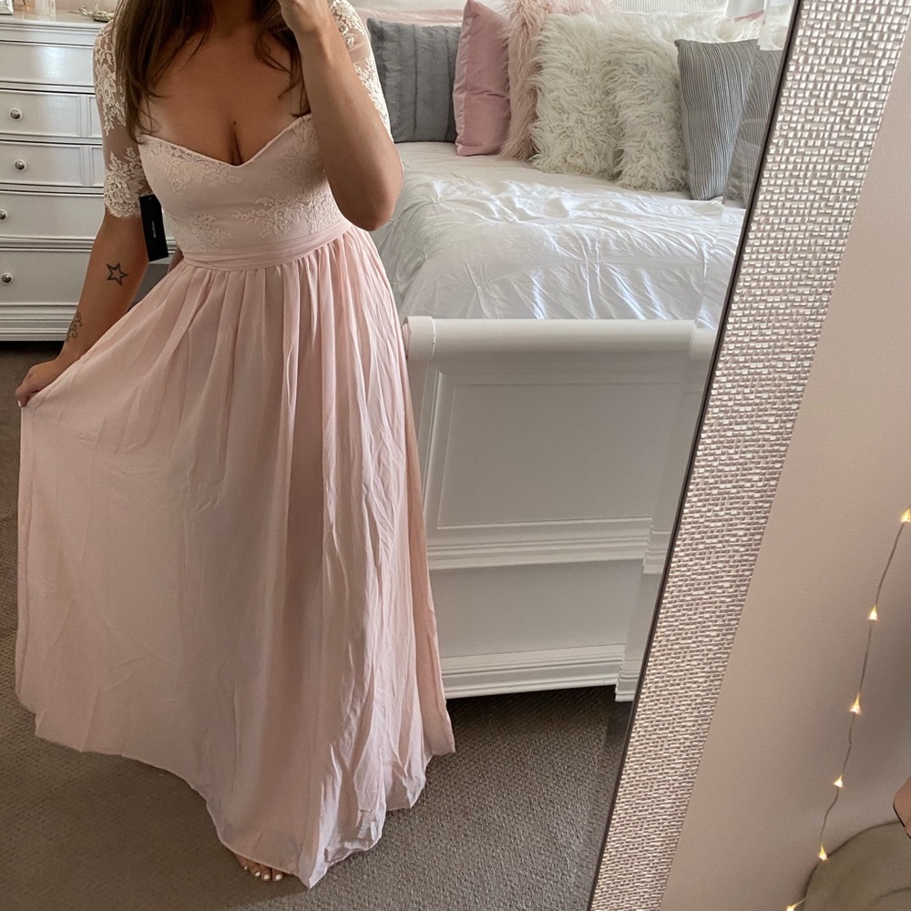 Lulu’s Chiffon Maxi Dress with Delicate Sleeves